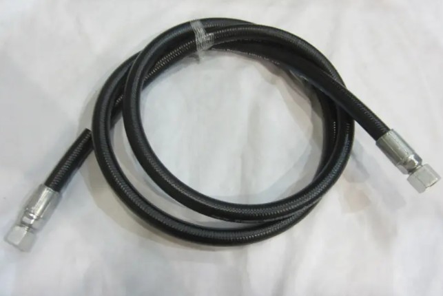 HOSE,M3KXTF 1/2 X91.00'STRXSTR - codice 2753754